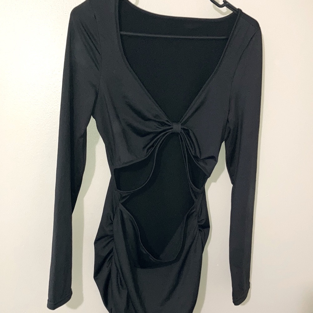 🔴 NWOT Black Cutout Dress